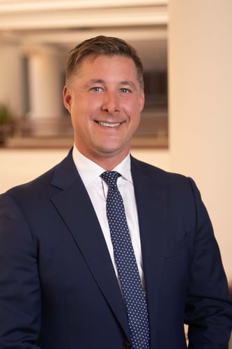 Elliott Servais